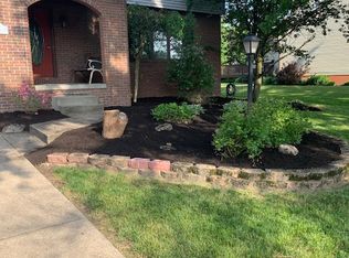 8819 Blitzen Rd NW, North Canton, OH 44720