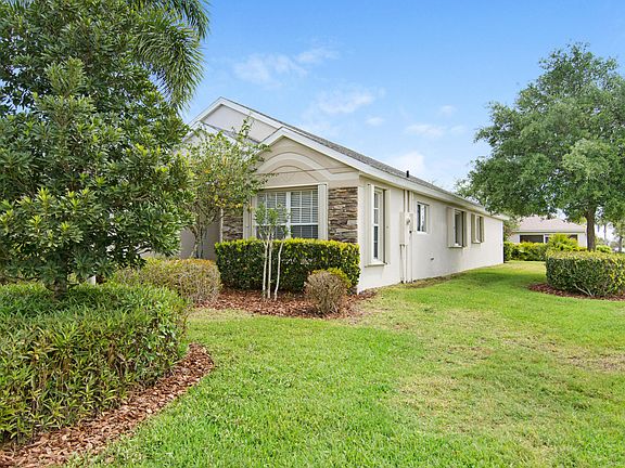 4th image of 7257 Broderick Dr