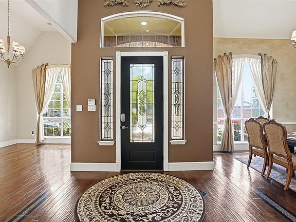 5th image of 8830 Kameryn Ln
