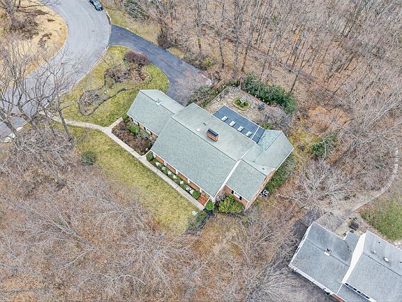 5th image of 3808 Park Ln SW