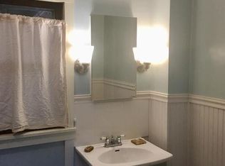 216 S 15th St, Murphysboro, IL 62966