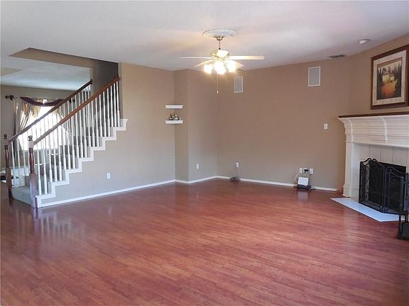 5th image of 9020 Culberson Dr