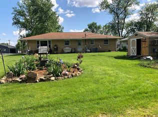 321 W Garfield Ave, Peotone, IL 60468