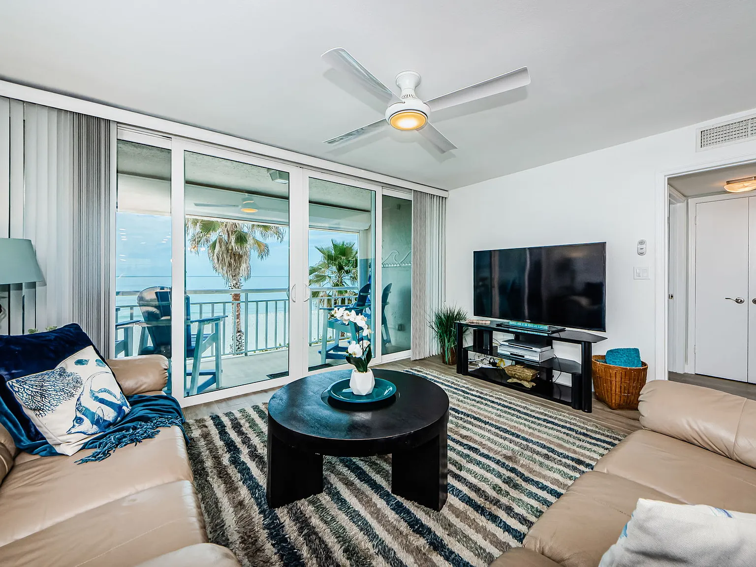 3 bed, 1600 sqft, $9,500 — Photo 4