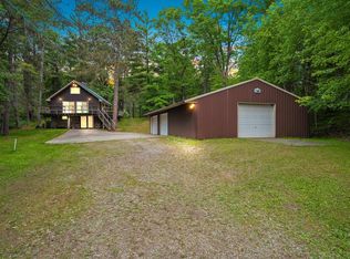 W10436 Park Ln, Amberg, WI 54102
