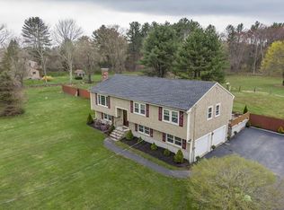 112 Old Center St, Middleboro, MA 02346
