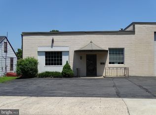 421 Guilford Ave, Chambersburg, PA 17201