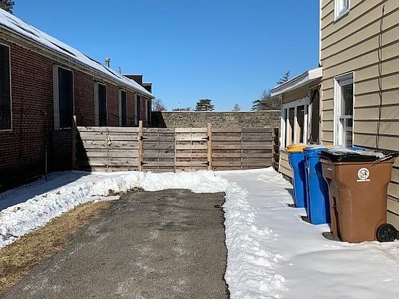 Off street parking/driveway