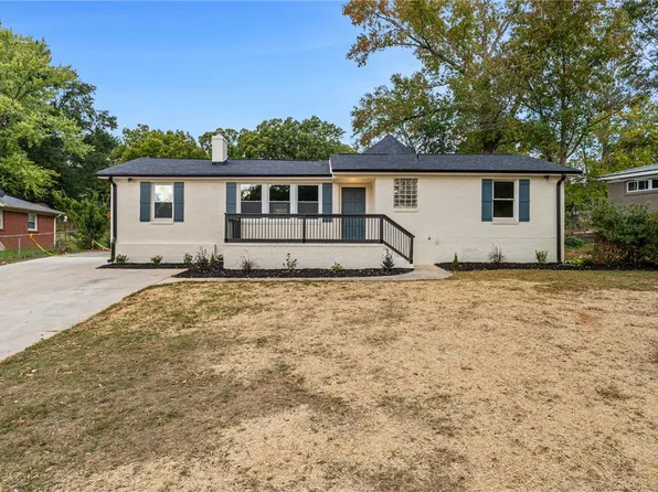 9 Mauldin Cir, Greenville, SC 29609