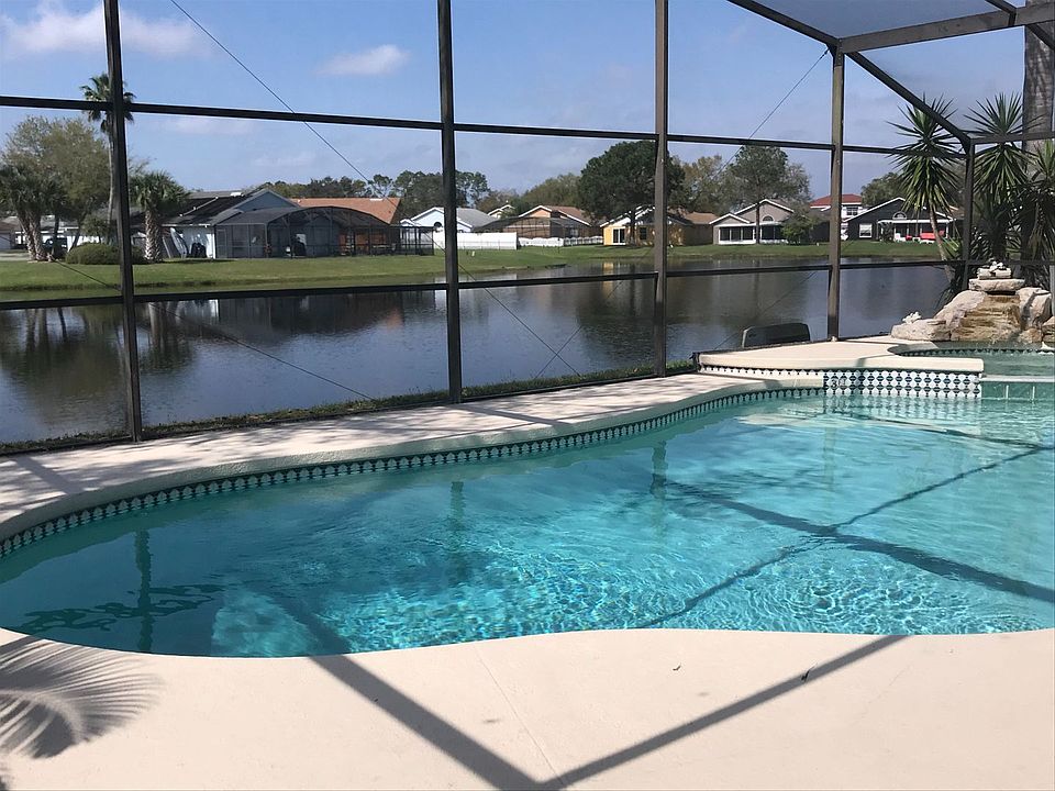 1st image of 3025 Stillwater Dr N