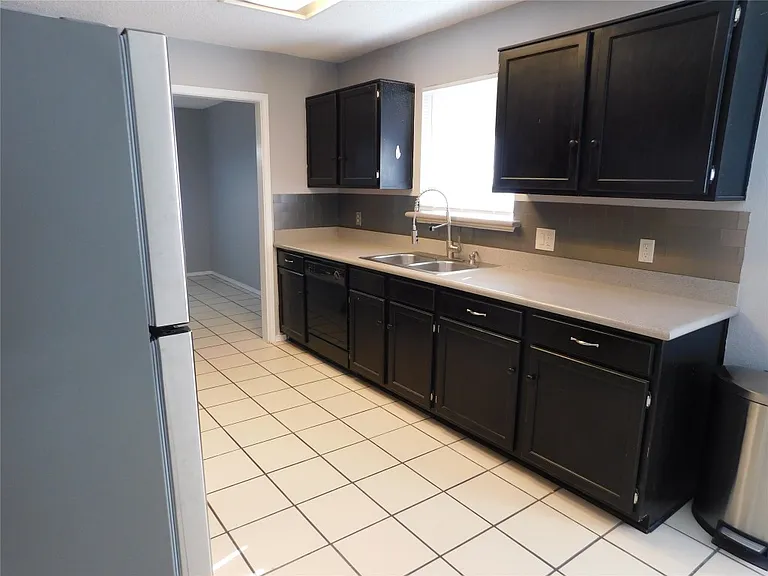 8232 Meadowbrook Dr — Photo 26