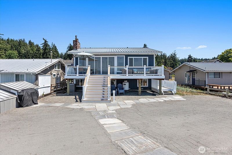 3rd image of 5924 Cedar Street