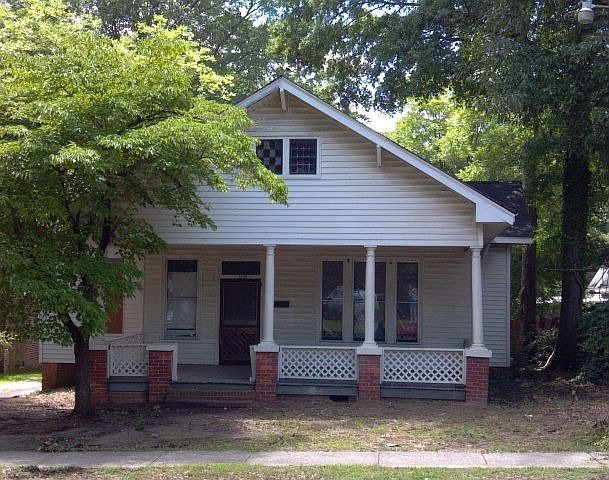 1st image of 1118 Edgefield St