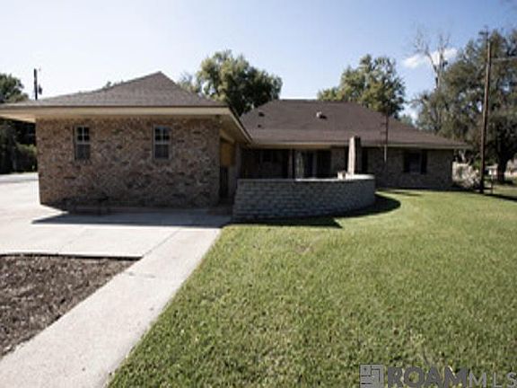 3rd image of 35000 Christy Dr