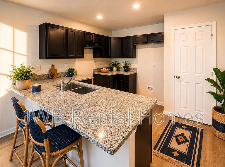 1503 W 6th St — Photo 3