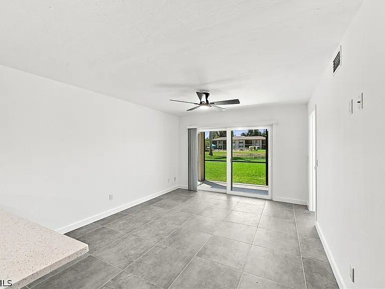 16881 Davis Rd #313 — Photo 9