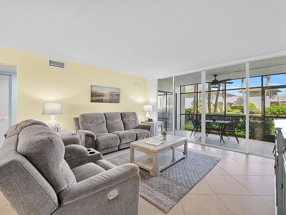 4th image of 2400 S Ocean Drive #2215