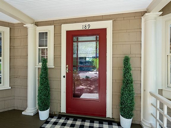 4th image of 189 Mount Vernon St