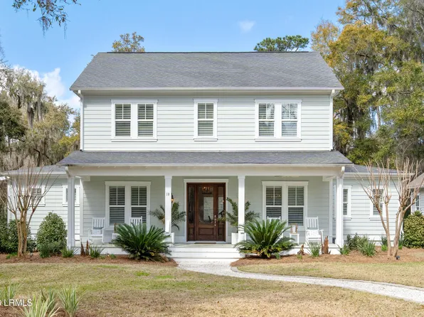 18 Carter Oaks Dr, Beaufort, SC 29907