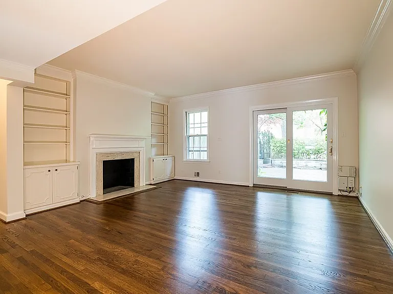 3500 Hamlet Pl #702 — Photo 9