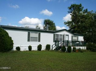 59 Forge Rd, Garnett, SC 29922