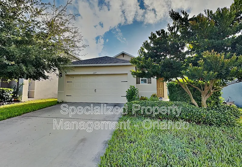 227 Duke Dr