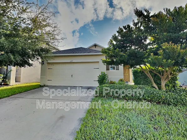 227 Duke Dr, Deland, FL 32724