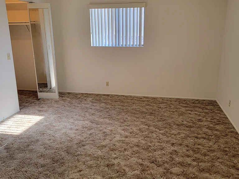 1171 Sandlewood Dr — Photo 25