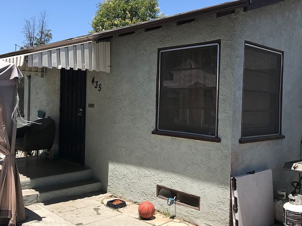 1st image of 435 Texas St