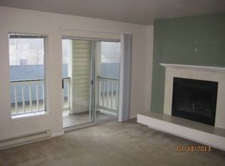 12303 Harbour Point Blvd W UNIT V201, Mukilteo, WA 98275