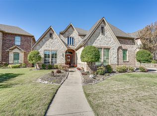 30 Tennis Village Dr, Heath, TX 75032
