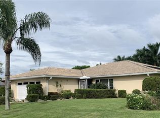 3913 SE 20th Pl, Cape Coral, FL 33904