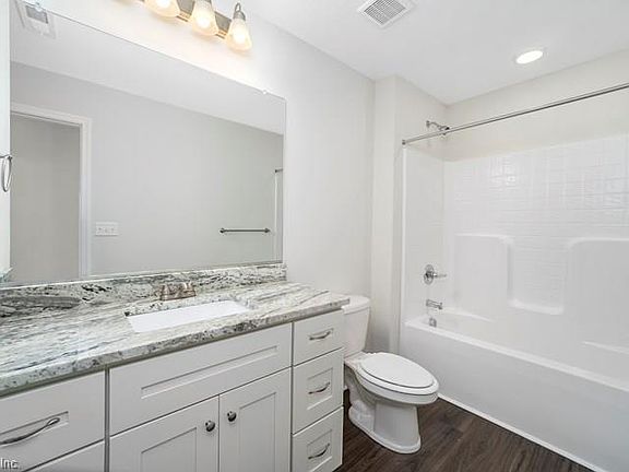 5th image of 420 Tappan Ave