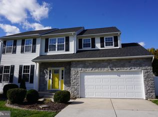 42 Wellspring Dr, Bear, DE 19701