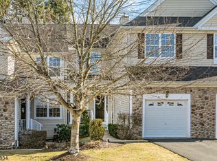 36 Scarlet Oak Dr, Princeton, NJ 08540