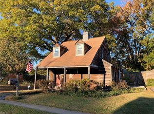 6 N Stuart Rd, Newport News, VA 23605