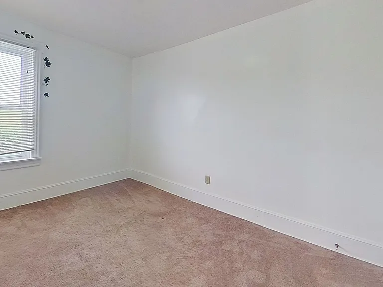 2801 Bridgeview Rd — Photo 9