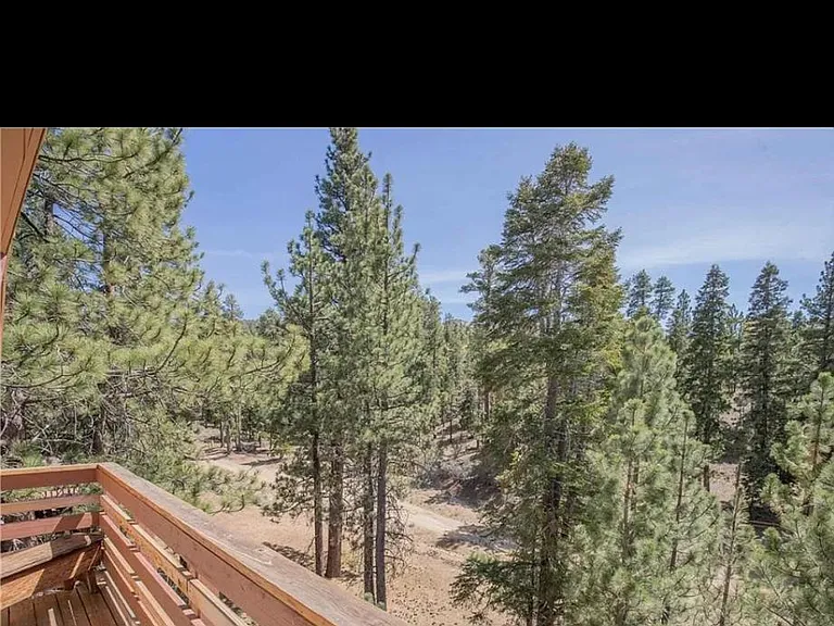 Mendocino Dr — Photo 31