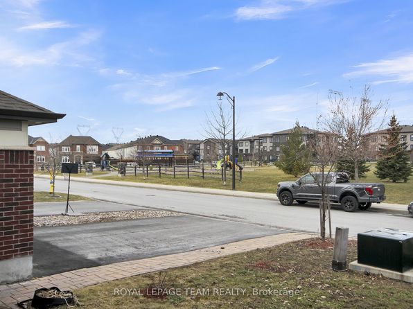 313 Oxer Pl, Ottawa, ON K2V 0C6