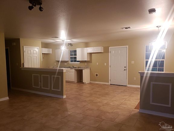5th image of 3001 Patricia Dr
