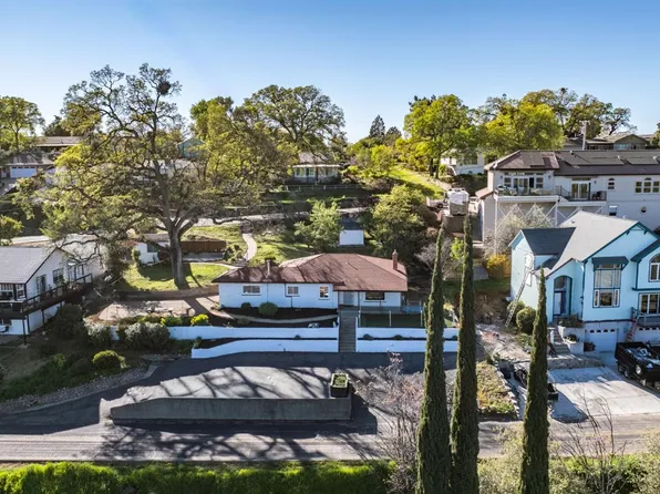 10280 Argonaut Dr, Jackson, CA 95642