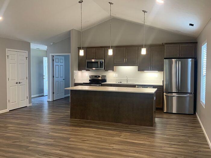 2nd image of 3779 Joy Cir W