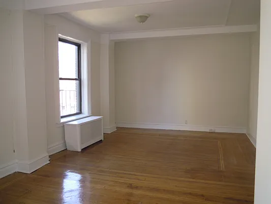 Rented by Metropolitan Equities | media 14