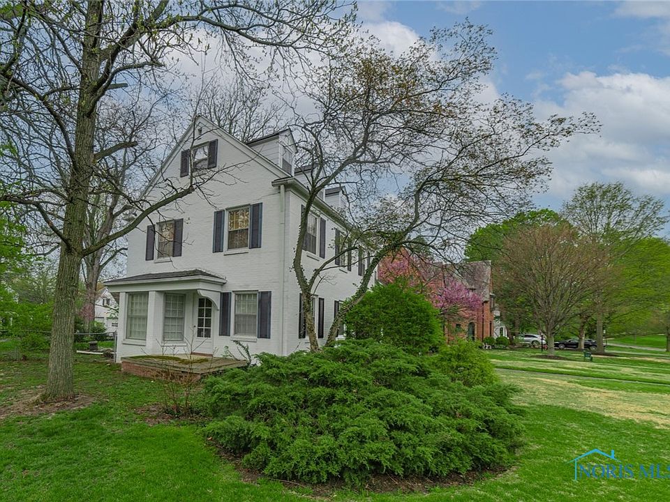 3766 Edgevale Rd, Ottawa Hills, OH 43606 Zillow