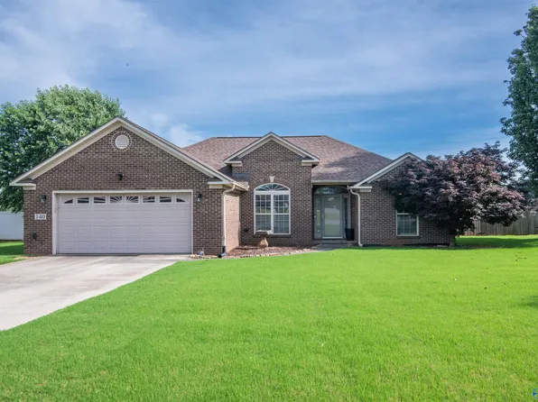 140 Cypress Dr, Decatur, AL 35603