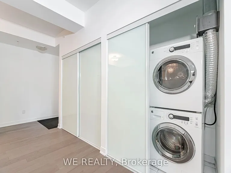 3560 Saint Clair Ave E #224 — Photo 15