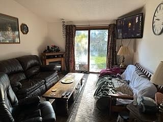 3rd image of 305-307 N Lexington Pkwy