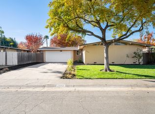 2660 Los Amigos Dr, Rancho Cordova, CA 95670