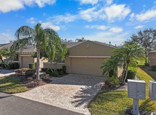 2416 Kensington Greens Dr #2416, Sun City Center, FL 33573