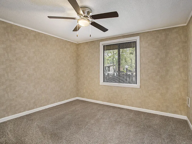Limewood Apartments — Photo 20